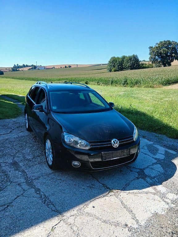 Schwarz Gebraucht 2011 VW Golf VI Style Kombi | 4.300 € (Fairer Preis) - Bild 1/4