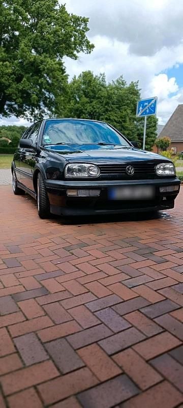 Schwarz Gebraucht 1997 VW Golf III Limousine | 1.600 € (Guter Preis) - Bild 1/4