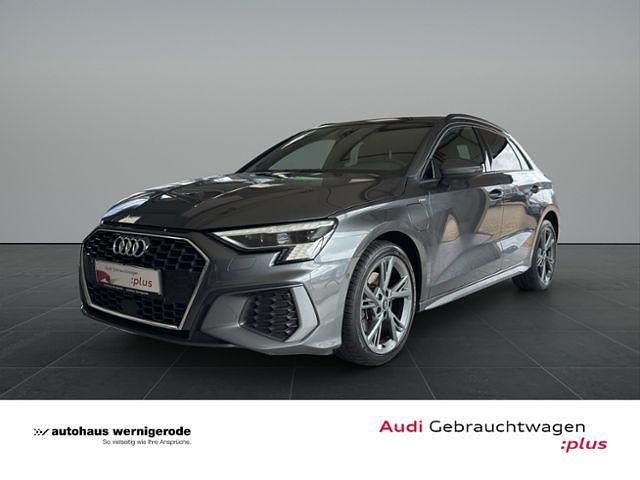 Daytonagrau perleffekt Gebraucht 2021 Audi A3 Sportback e-tron Ambiente Limousine | 23.439 € (Etwas zu teuer) - Bild 1/4