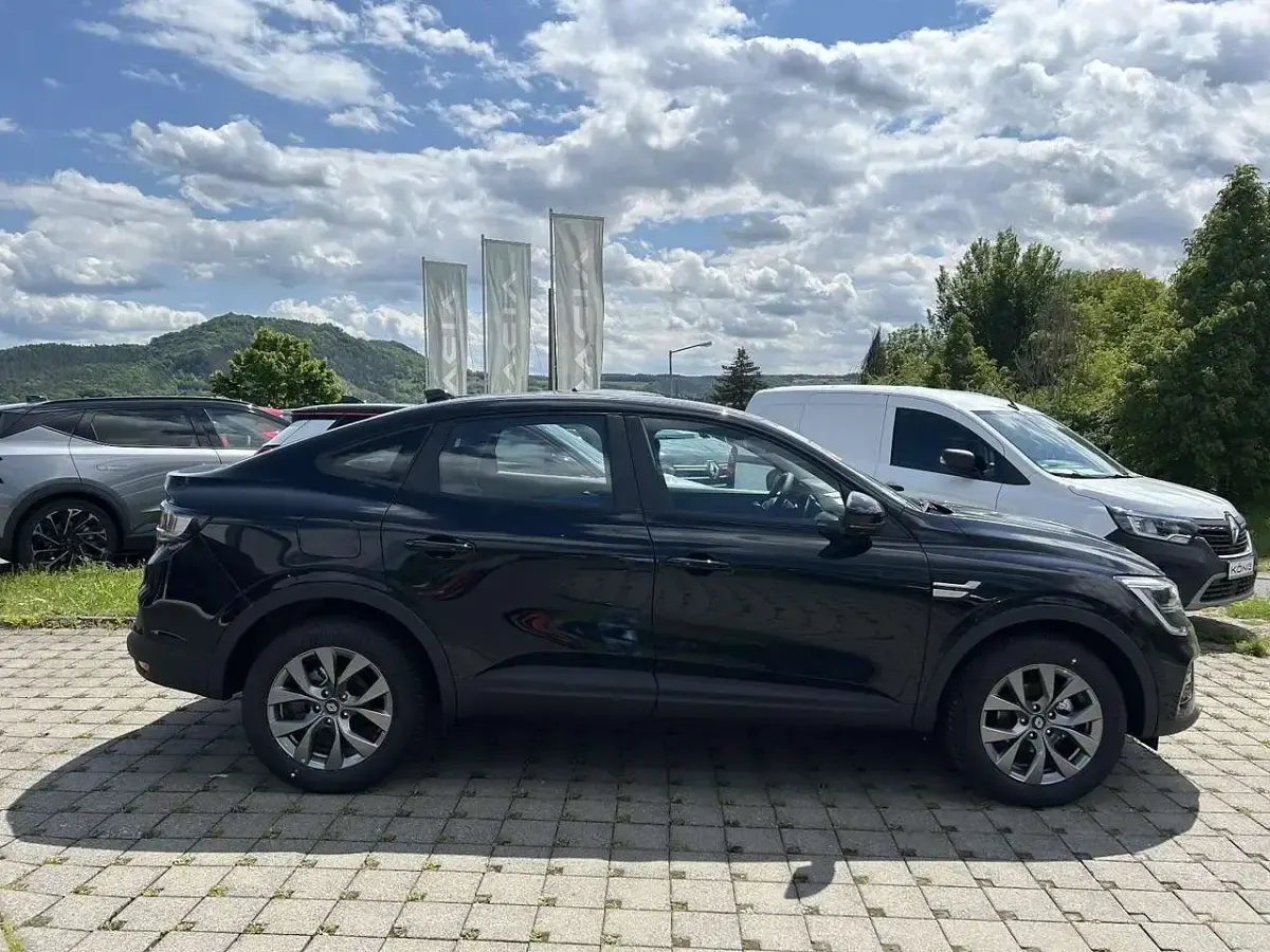 Gebraucht Renault Arkana Evolution 140 PS (102 kW) 2024 Schwarzmetallic SUV