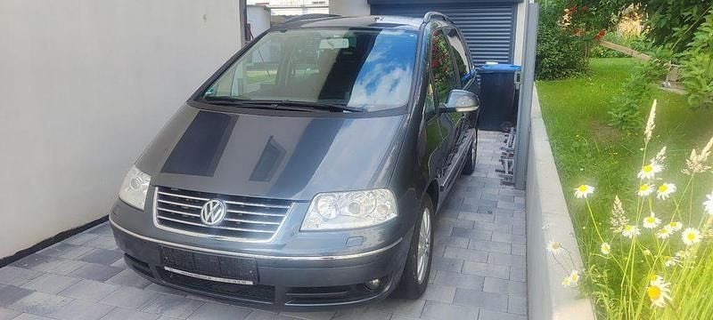 Grau Gebraucht 2006 VW Sharan Highline Van / Kleinbus | 2.900 € (Guter Preis) - Bild 1/4