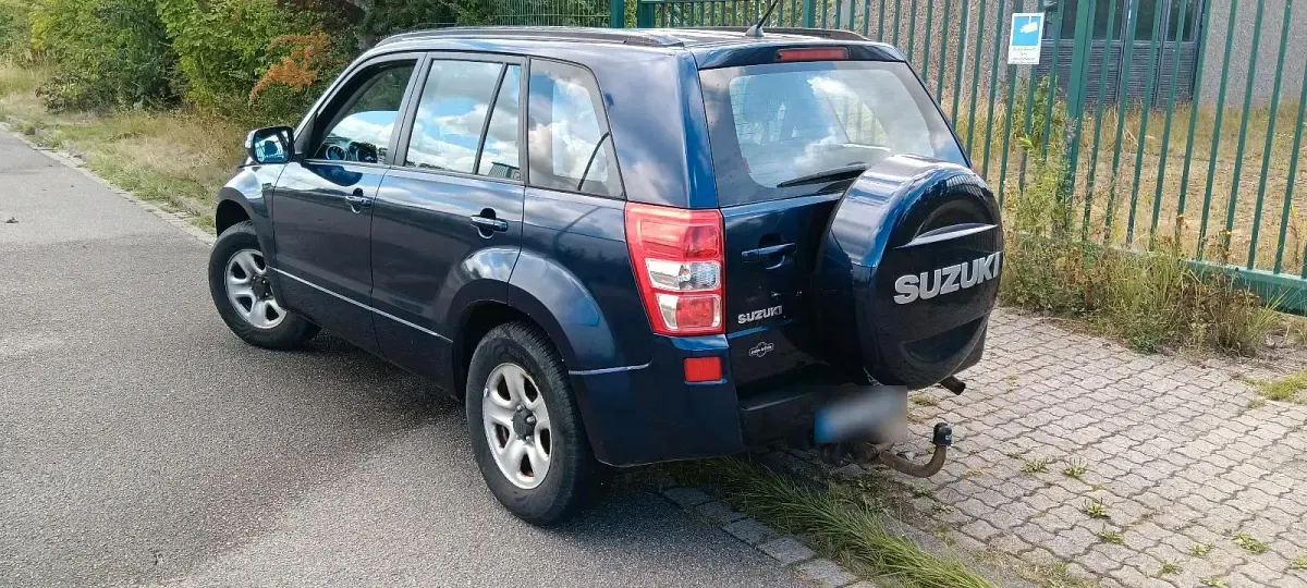 Gebraucht Suzuki Grand Vitara 140 PS (102 kW) 2009 Blau SUV