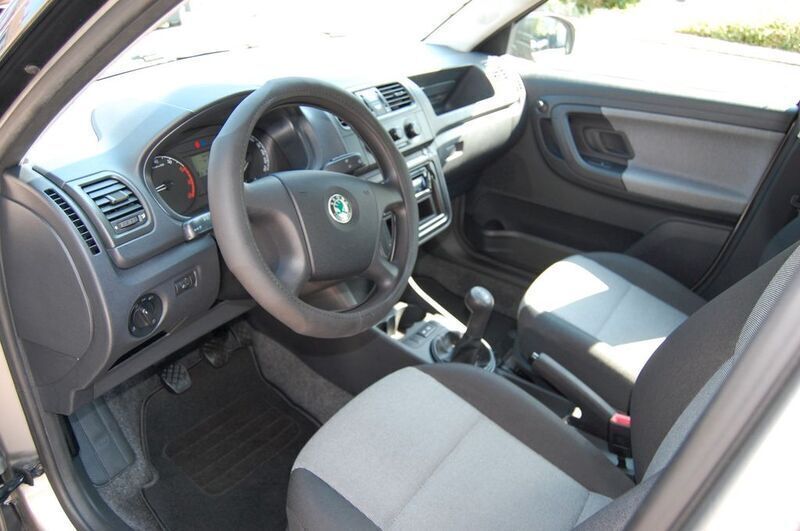 Gebraucht Skoda Fabia Classic 69 PS (50 kW) 2008 Beige Kleinwagen