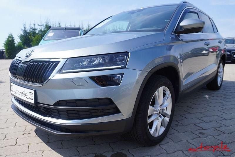Grau Gebraucht 2019 Skoda Karoq Style SUV | 22.490 € (Guter Preis) - Bild 1/4