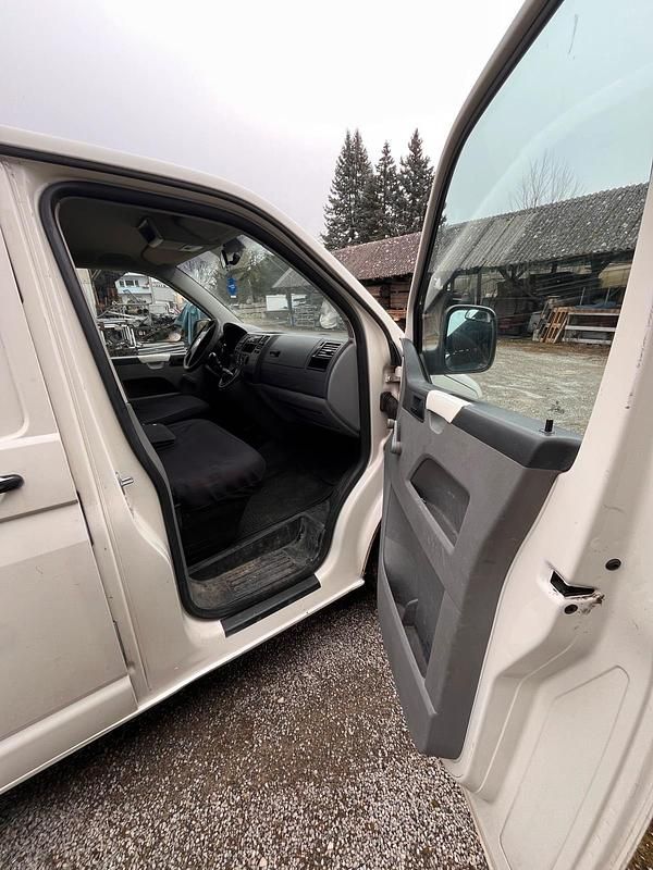 Gebraucht VW Transporter 131 PS (96 kW) 2007 Weiß Van