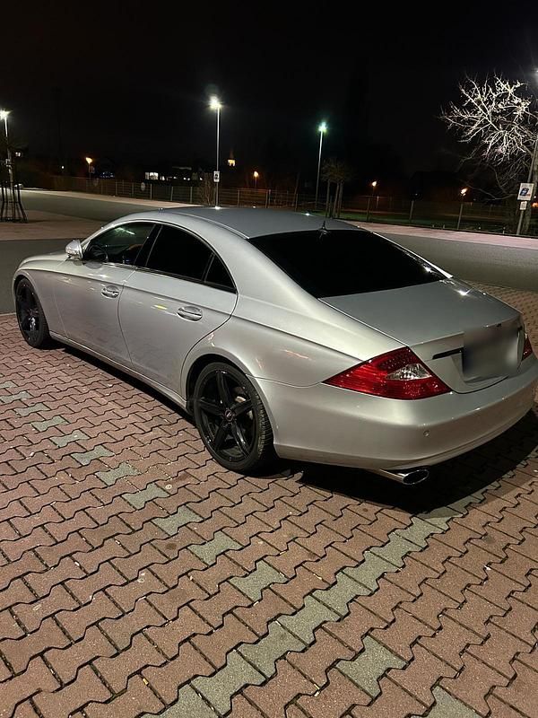 Gebraucht Mercedes CLS350 272 PS (200 kW) 2005 Silber Limousine