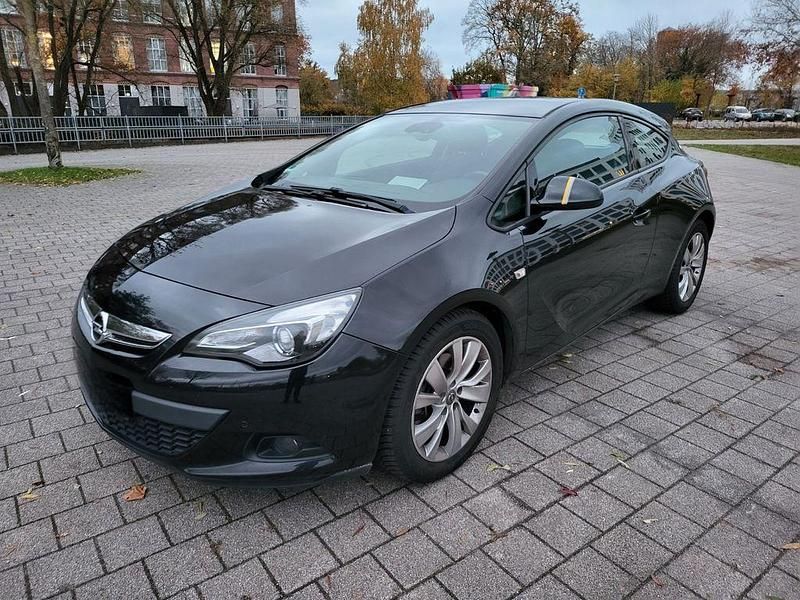 Schwarz Gebraucht 2012 Opel Astra GTC Limousine | 6.000 € (Fairer Preis) - Bild 1/4