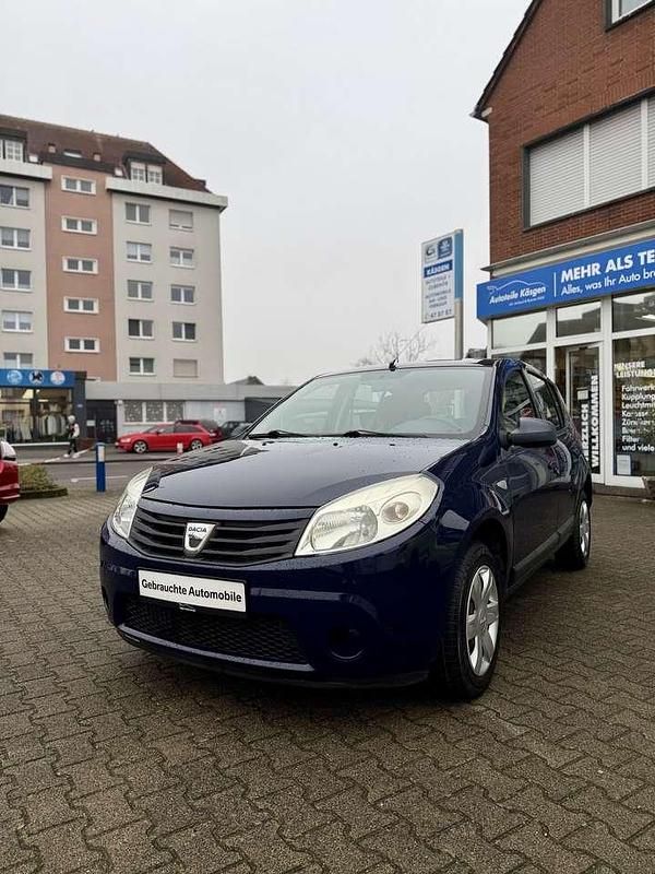 Gebraucht Dacia Sandero Basis 75 PS (55 kW) 2012 Blau Kleinwagen