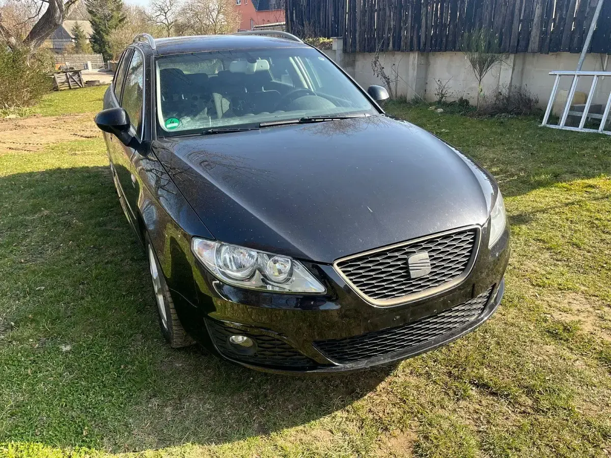 Gebraucht Seat Exeo 143 PS (105 kW) 2011 Schwarz Kombi