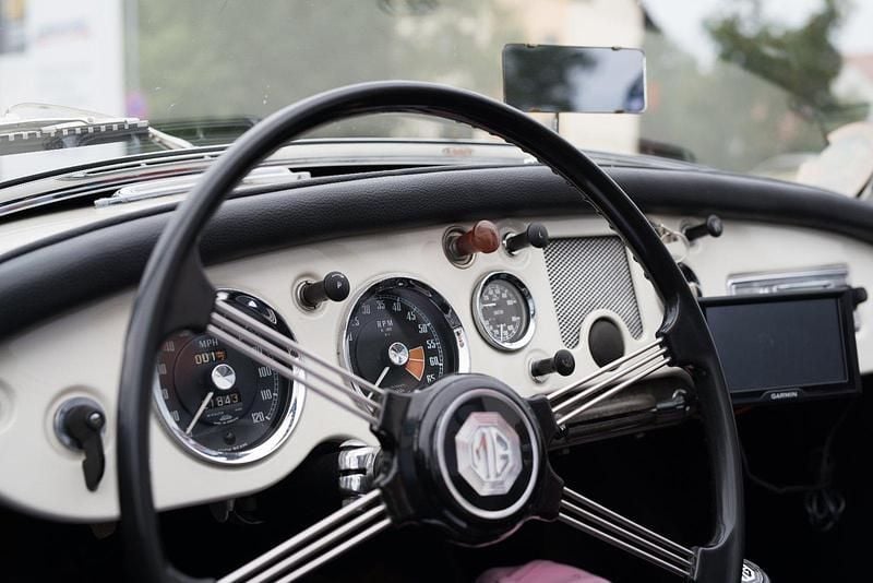 Używany MG A 72 KM (52 kW) 1958 Biały Kabriolet
