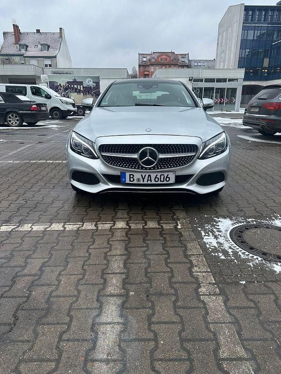 Gebraucht Mercedes C220 Edition 1 170 PS (125 kW) 2016 Silber Coupé
