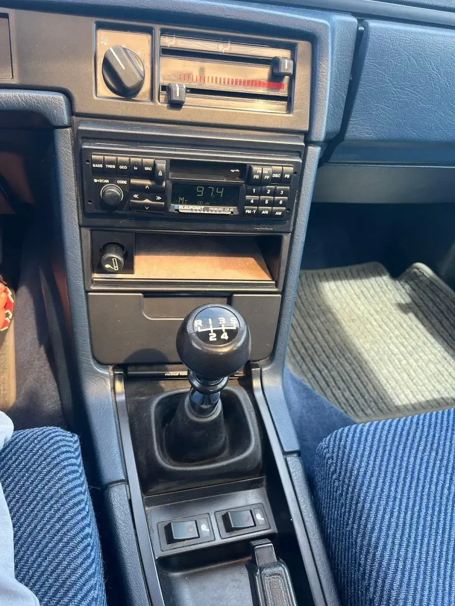 Gebraucht Volvo 740 114 PS (83 kW) 1988 Blau Limousine