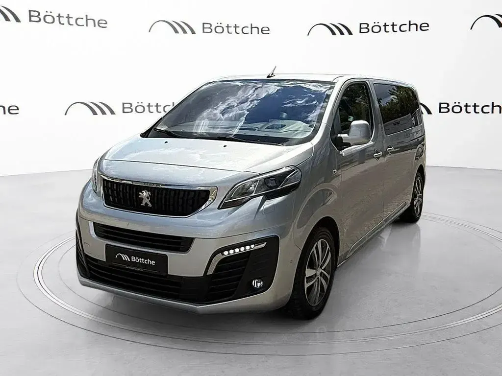 Gebraucht Peugeot Traveller Allure 150 PS (110 kW) 2019 Lackierung aluminiumgrau/typ aussenverkleidung lackiert Van / Kleinbus