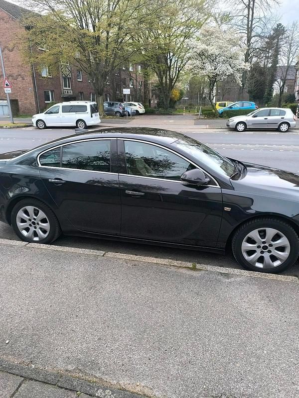 Gebraucht Opel Insignia 136 PS (100 kW) 2015 Schwarz Limousine
