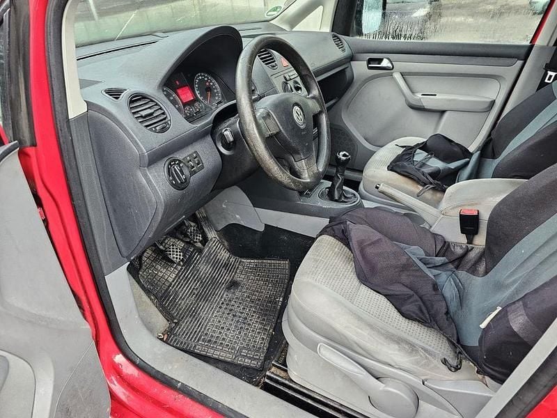 Gebraucht VW Caddy Team 80 PS (58 kW) 2009 Rot Van / Kleinbus