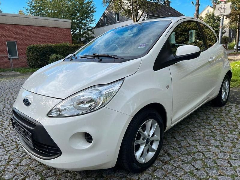Gebraucht Ford Ka Cool & Sound Edition 69 PS (50 kW) 2014 Weiß Kleinwagen