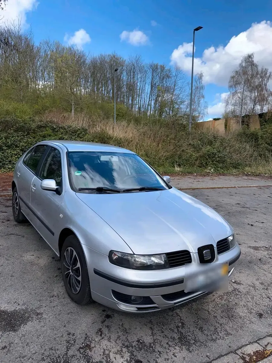 Occasion Seat Leon 101 ch (74 kW) 2003 Argent Citadine
