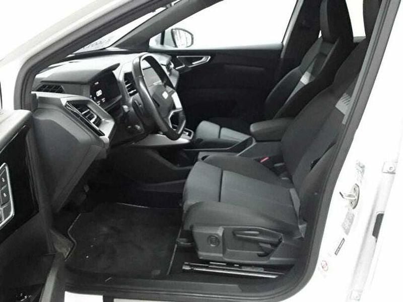 Gebraucht Audi Q4 Sportback e-tron Ambiente 219 kW (299 PS) 2023 Gletscherweiss metallic SUV