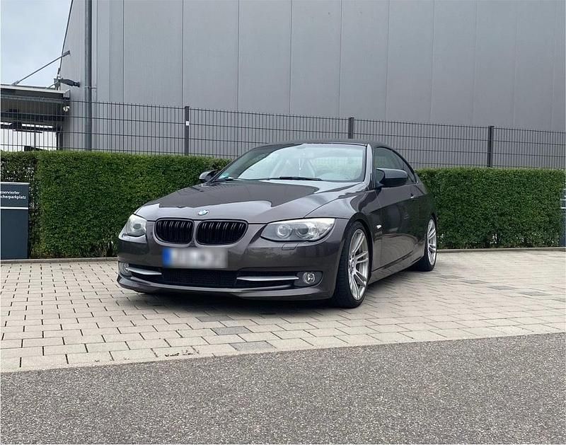 Używany BMW 330 245 KM (180 kW) 2010 Brązowy Coupe
