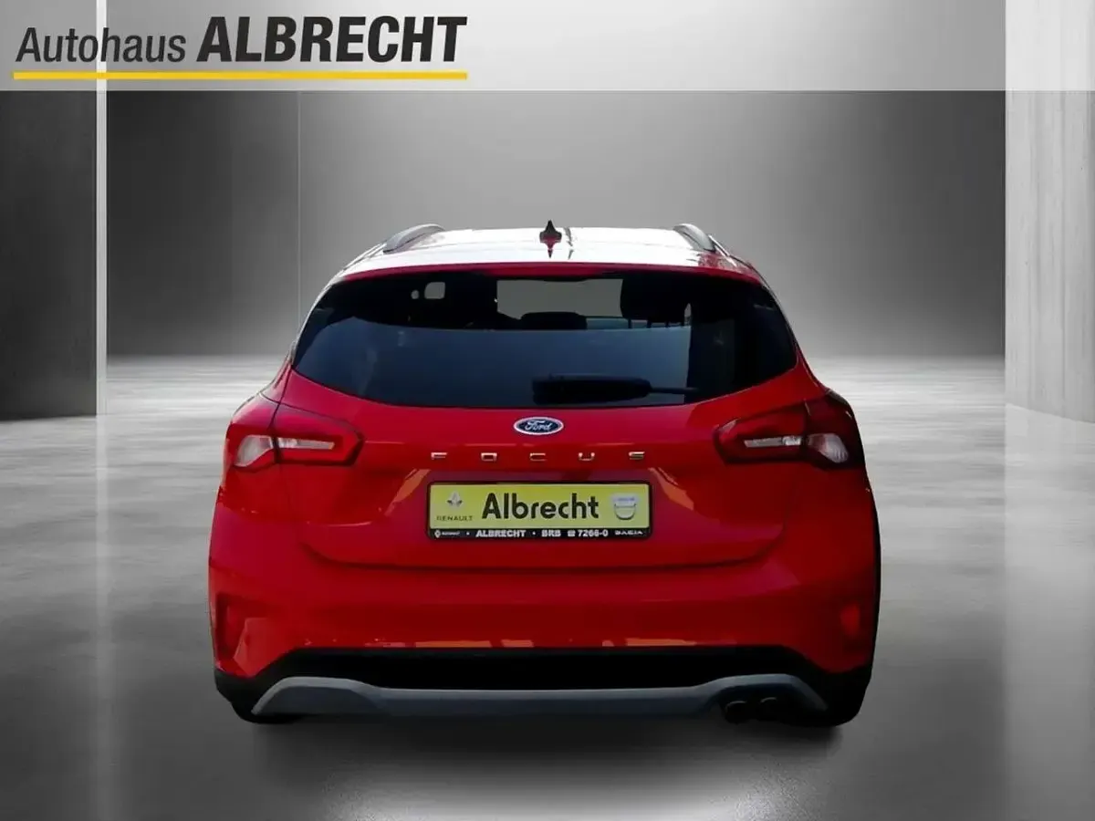 Gebraucht Ford Focus Active 150 PS (110 kW) 2019 Rot Limousine