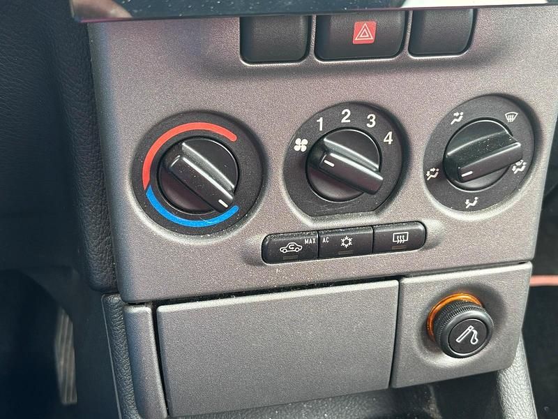 Gebraucht Opel Zafira 125 PS (91 kW) 2003 Blau Van / Kleinbus