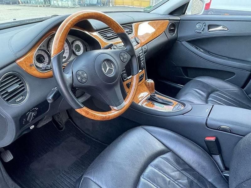 Gebraucht Mercedes CLS350 292 PS (214 kW) 2008 Silber Coupé