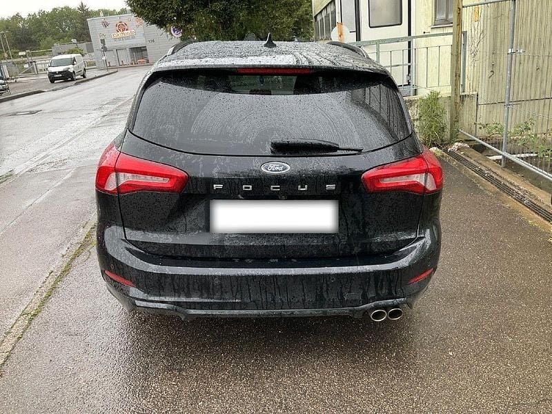 Gebraucht Ford Focus ST-Line 125 PS (91 kW) 2019 Schwarz Kombi
