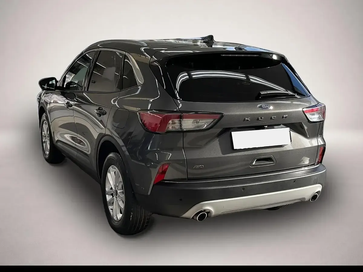 Gebraucht Ford Kuga Titanium 120 PS (88 kW) 2023 Manufacturer SUV