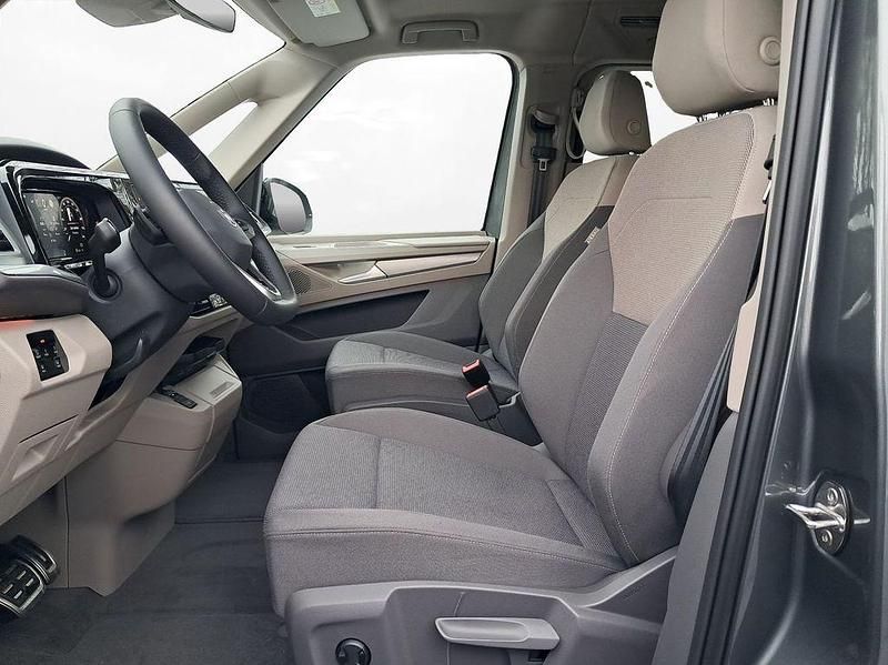 Neu VW Multivan Life 150 PS (110 kW) 2026 Grau Van