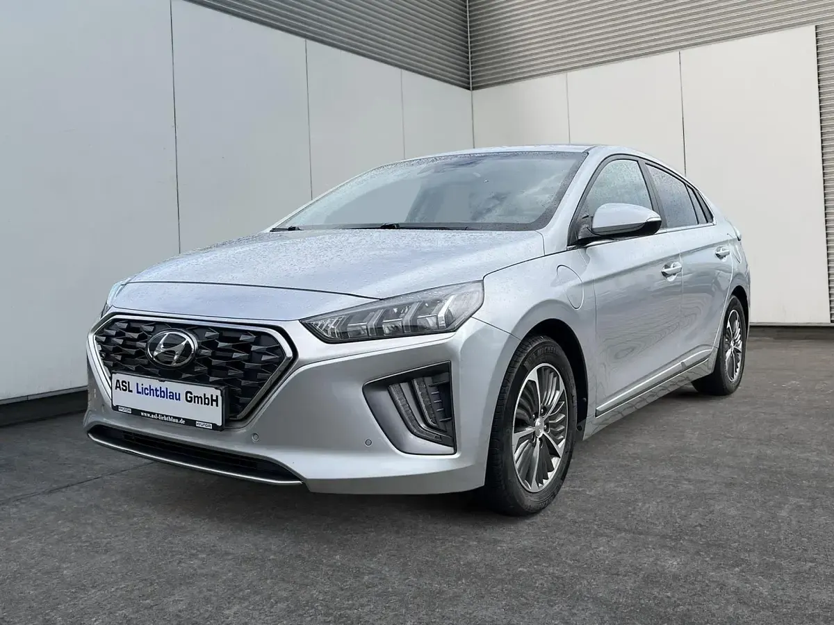 Gebraucht Hyundai Ioniq Advantage 141 PS (103 kW) 2022 Kleinwagen