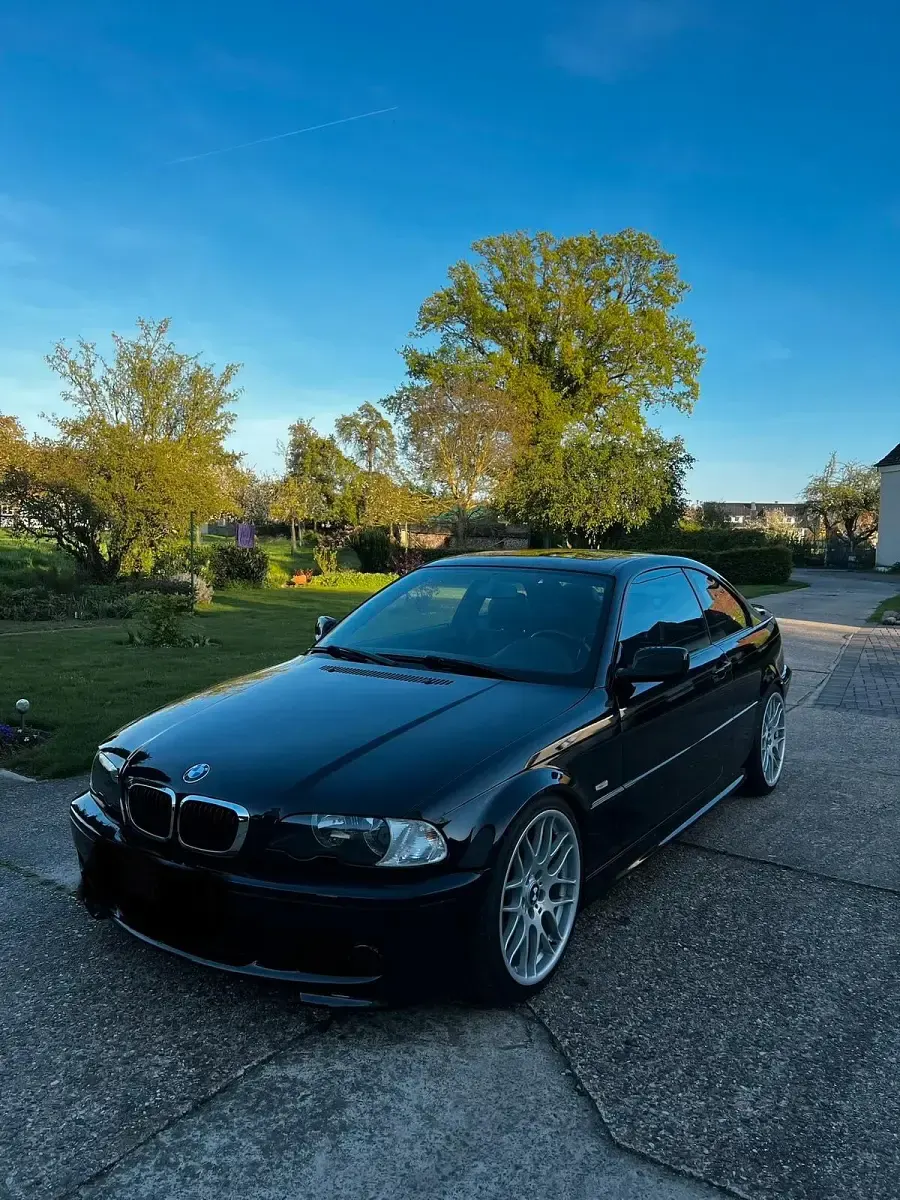 Gebraucht BMW 320 M Sport 170 PS (125 kW) 2003 Schwarz Coupé