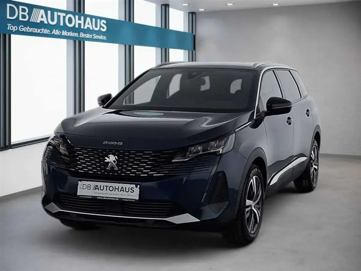 Gebraucht Peugeot 5008 Allure 131 PS (96 kW) 2024 SUV
