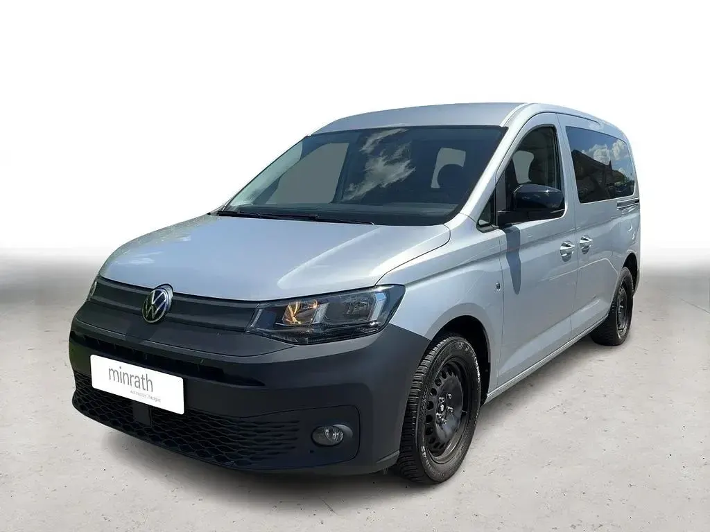 Gebraucht VW Caddy Maxi Basis 114 PS (83 kW) 2023 Silber Van / Kleinbus