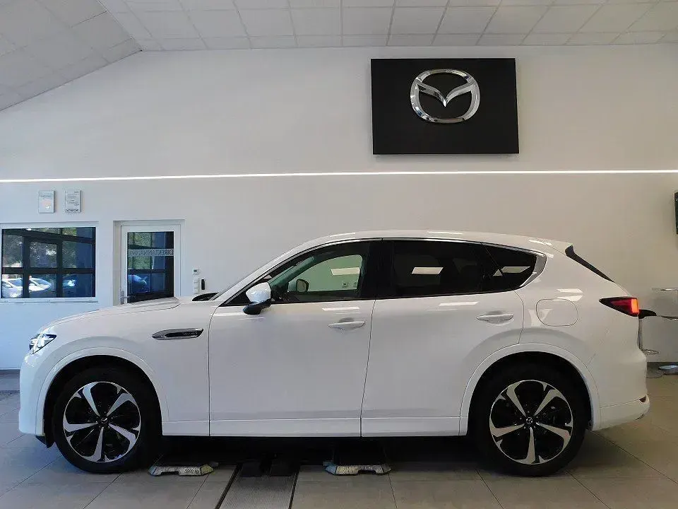 Gebraucht Mazda CX-60 Sky 254 PS (186 kW) 2023 Weiß SUV