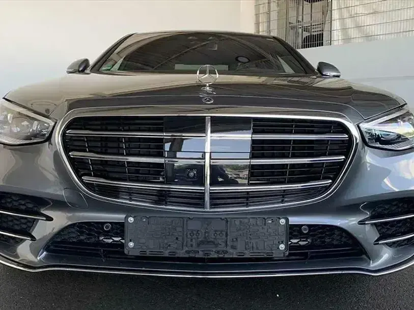 Gebraucht Mercedes S580 AMG 510 PS (375 kW) 2022 Grau / selenitgrau / metallic Limousine