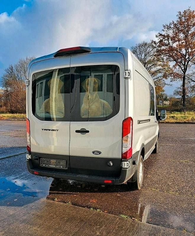 Używany Ford Transit Limited 165 KM (121 kW) 2025 Srebrny Van