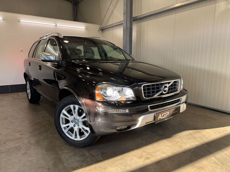 Schwarz Gebraucht 2012 Volvo XC90 SUV | 17.999 € (Teuer) - Bild 1/4