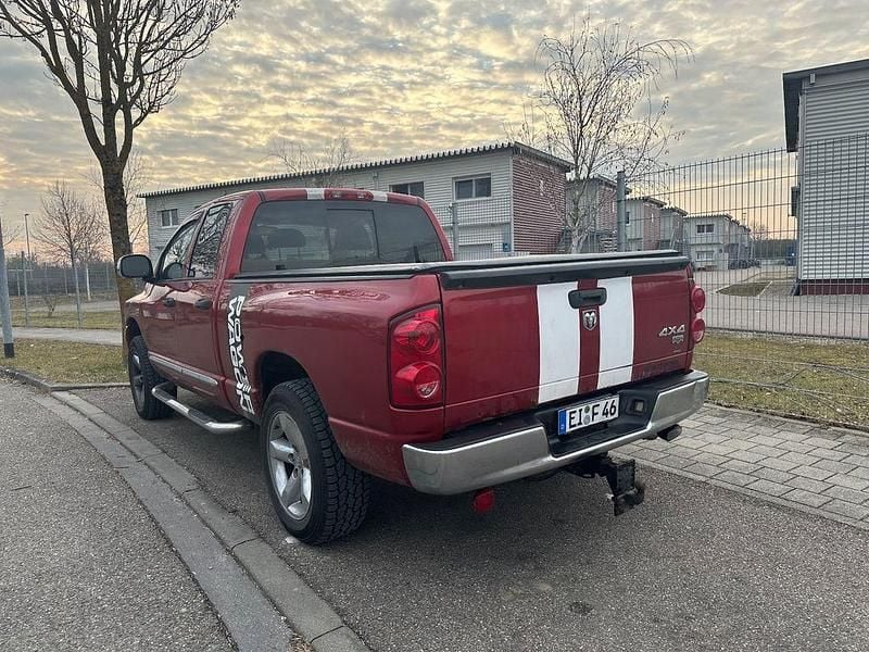 Gebraucht Dodge Ram 345 PS (253 kW) 2008 Rot Pickup