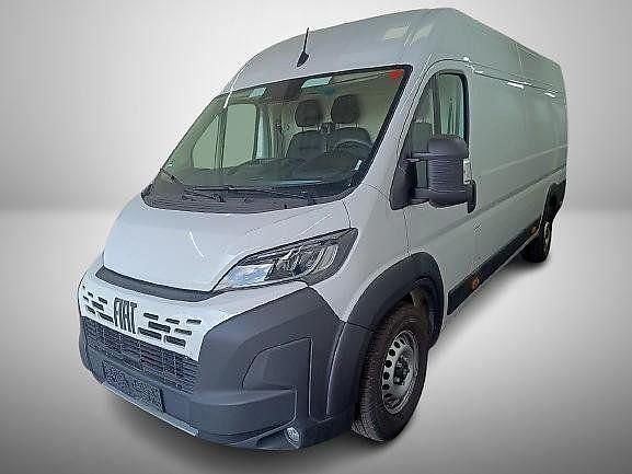 Weiß Gebraucht 2024 Fiat Ducato Van | 23.895 € (Fairer Preis) - Bild 1/3