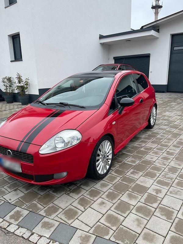 Gebraucht Fiat Punto 130 PS (95 kW) 2006 Rot Kleinwagen