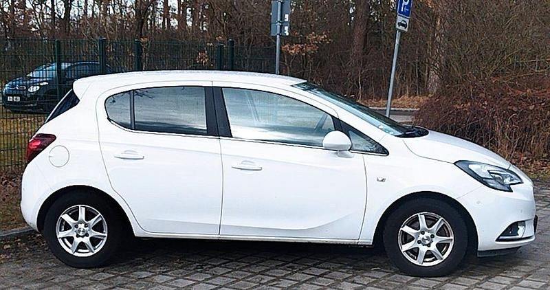Gebraucht Opel Corsa Innovation 90 PS (66 kW) 2015 Weiß Kleinwagen