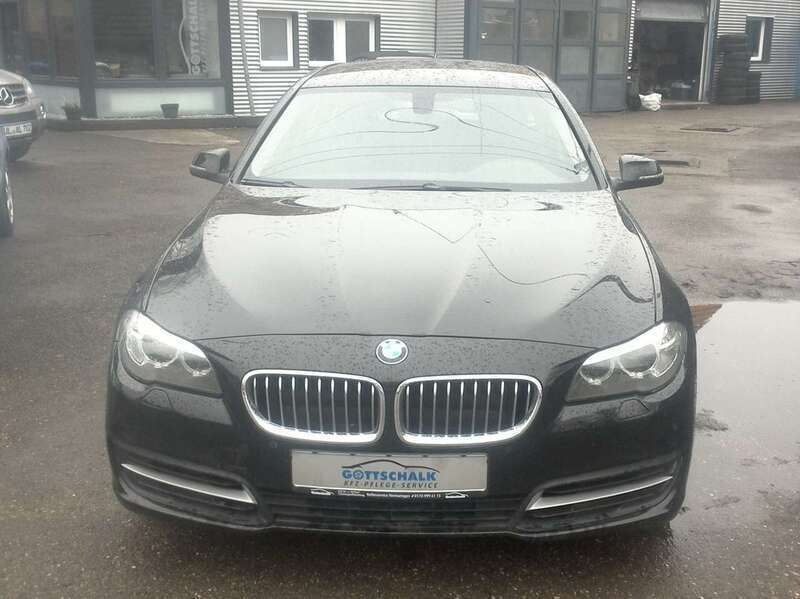 Schwarz Gebraucht 2014 BMW 520 Kombi | 11.399 € (Guter Preis) - Bild 1/4