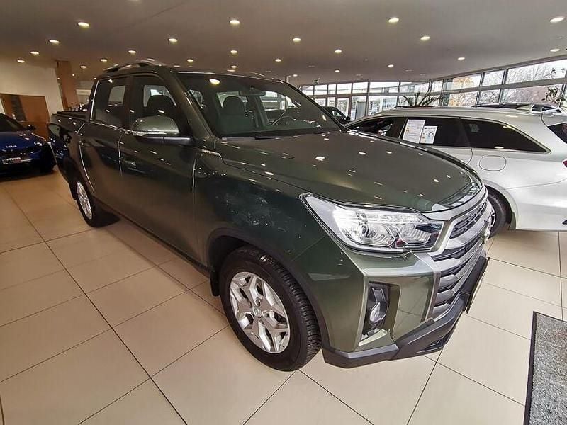 Usata SsangYong Musso 203 CV (149 kW) 2022 Verde Berlina