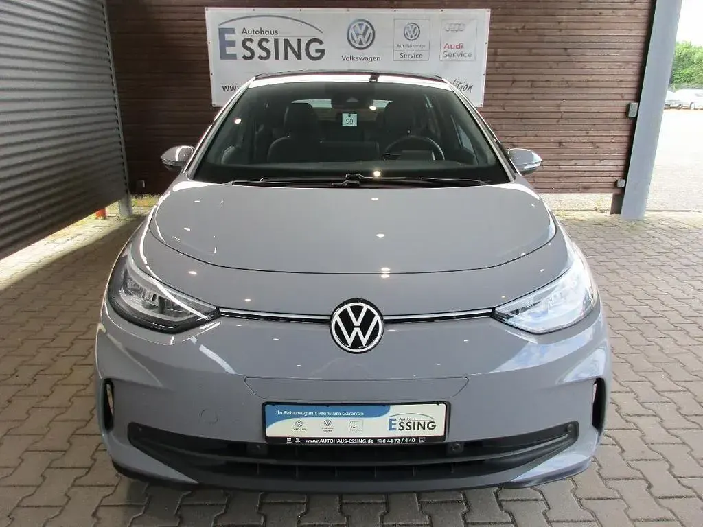 Gebraucht VW ID.3 Pro 150 kW (204 PS) 2024 Mondsteingrau Kleinwagen