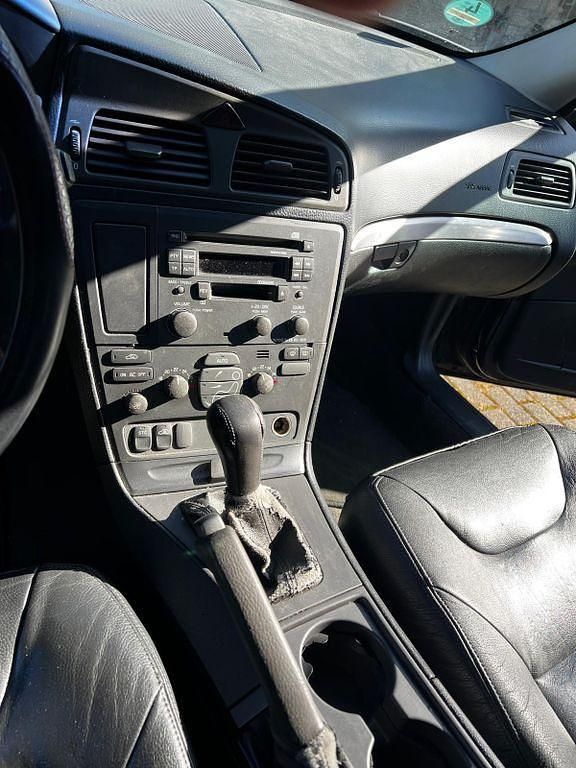 Gebraucht Volvo V70 170 PS (125 kW) 2001 Schwarz Kombi