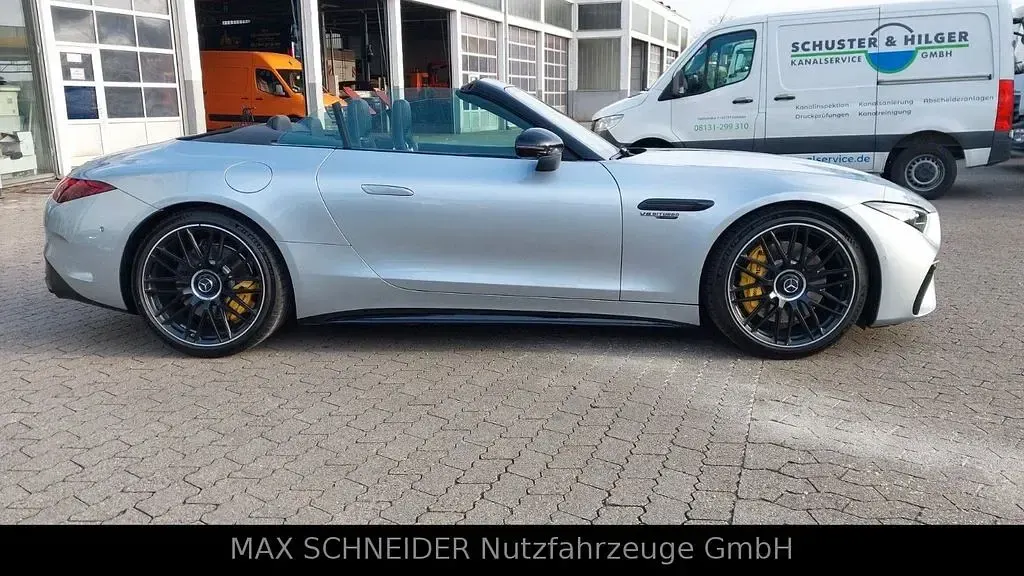 Gebraucht Mercedes SL63 AMG AMG 585 PS (430 kW) 2023 Silber Cabrio