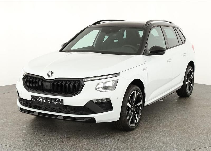 Moon weiß perleffekt / dach black magic perleffekt Neu 2025 Skoda Kamiq Monte Carlo SUV | 33.495 € (Etwas zu teuer) - Bild 1/2