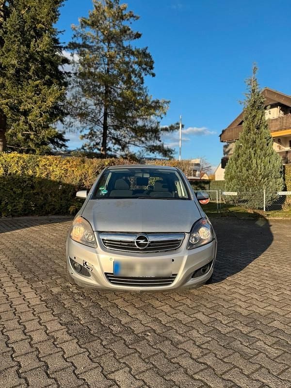 Gebraucht 2006 Opel Zafira Kombi | 2.500 € - Bild 1/4