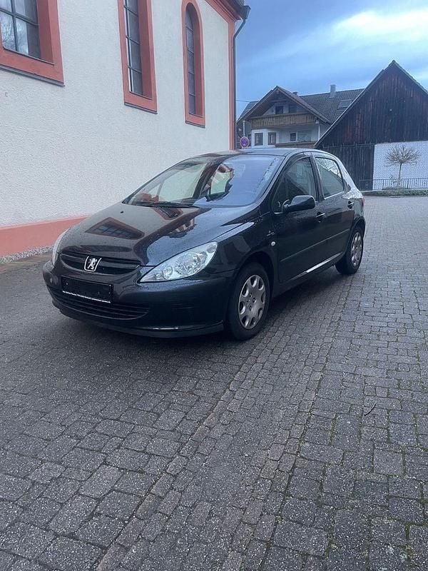 Schwarz Gebraucht 2005 Peugeot 307 Tendance Limousine | 1.550 € (Guter Preis) - Bild 1/4