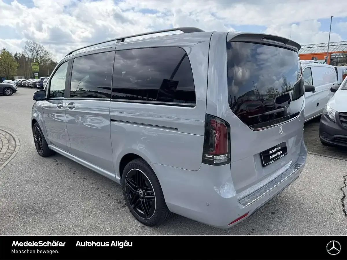 Neu Mercedes V300 Avantgarde 237 PS (174 kW) 2026 Lackfarbe alpingrau mb7956 Van / Kleinbus